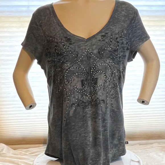 Rock & Republic GRAPHIC EMBLISHED DARK GRAY V NECK RIBBED T SHIRT NWOT SIZE L - Picture 2 of 5